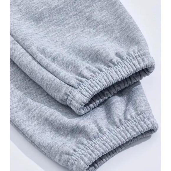 I’M A SWIFTIE Girl’s Sweatpants, Grey, Size 7/8 - Picture 4 of 4